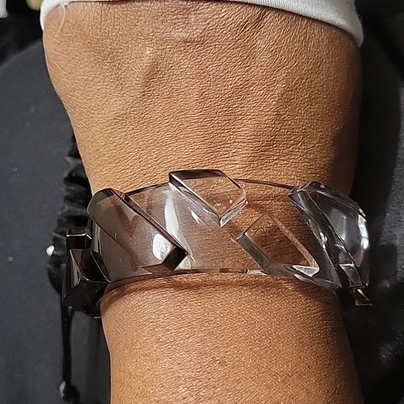 BURBERRY LONDON ACRYLIC LUCITE BRACELET CUFF BANGLE EUC - Picture 9 of 10